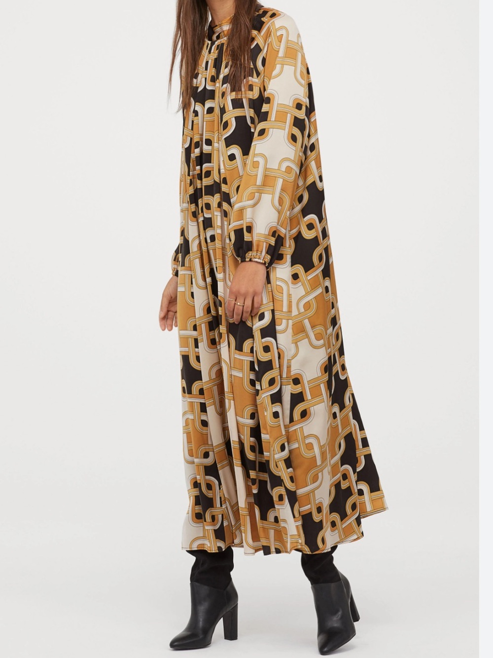 Richard Allen and H&MChain-Print Maxi Dress